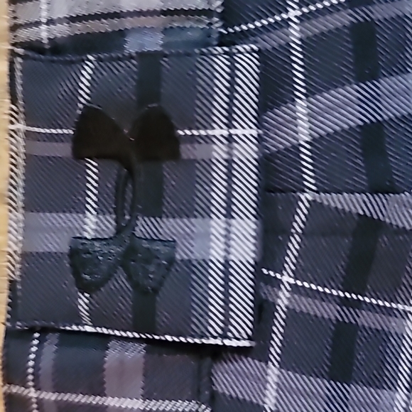 Gently Loved plaid Under Armor shorts 36 waist men's gray and black in color - Picture 11 of 14
